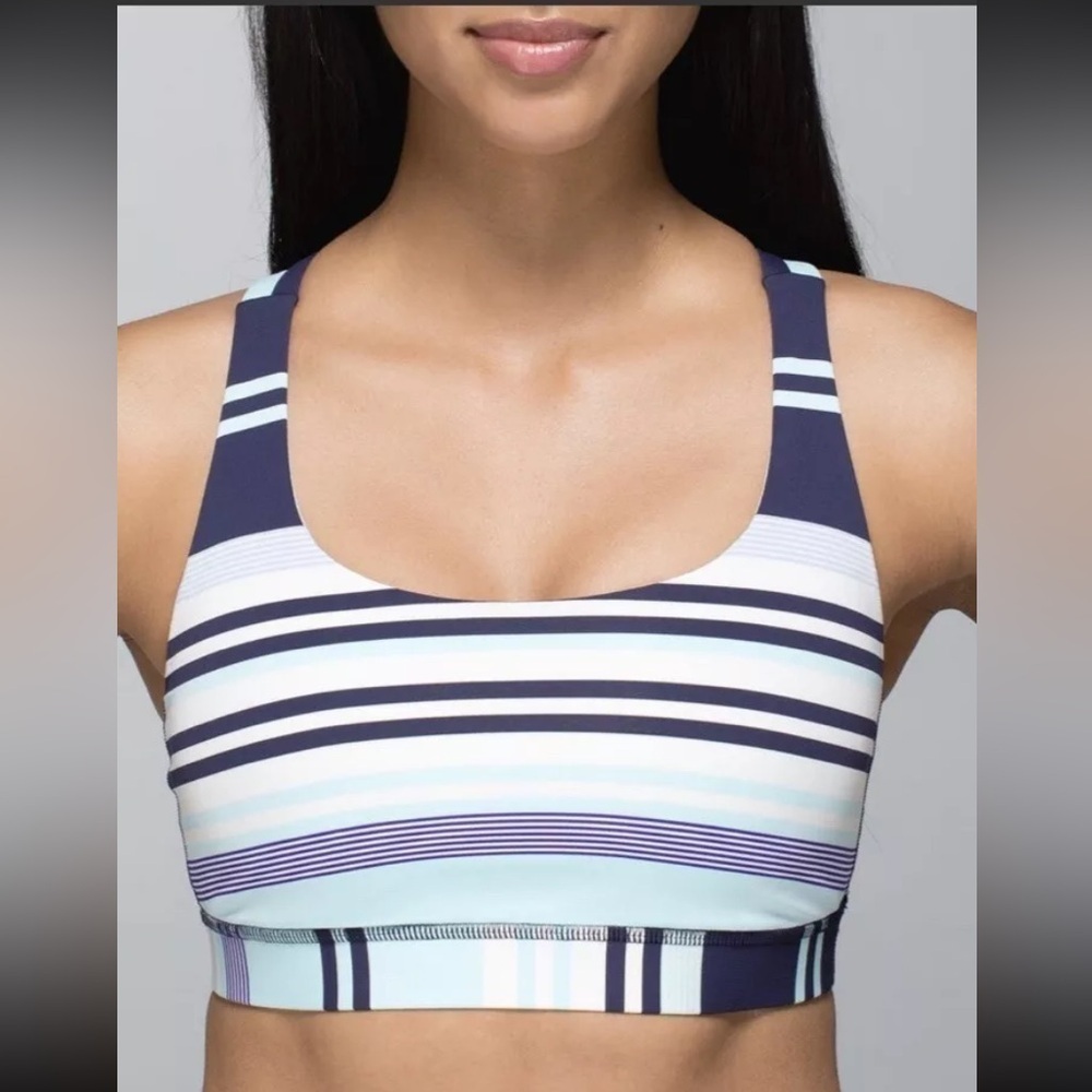 Lululemon Energy Groovy Stripe Cadet Blue Aquamarine Athletic Sports Bra SZ 6
